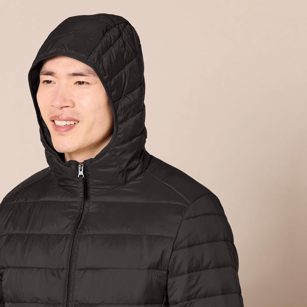 Amazon Essentials Men's Lightweight Water-Resistant Packable Hooded Puffer Jacket