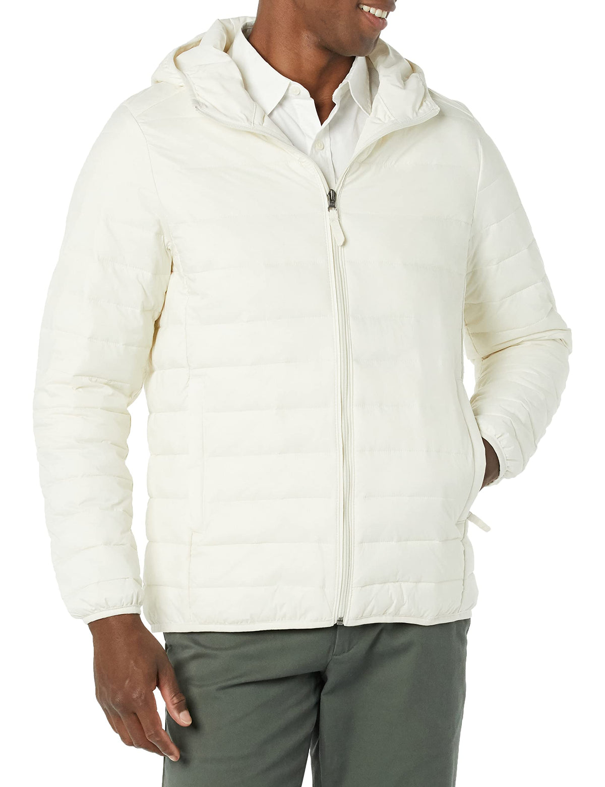 Amazon Essentials Men's Lightweight Water-Resistant Packable Hooded Puffer Jacket