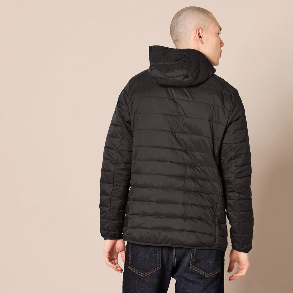 Amazon Essentials Men's Lightweight Water-Resistant Packable Hooded Puffer Jacket